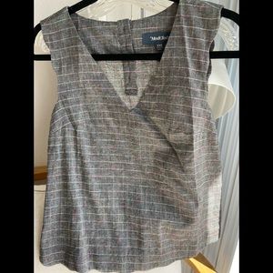 ModCloth unique scalloped sleeveless top